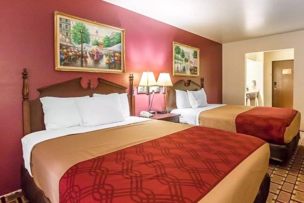 Lodging Visit Dexter